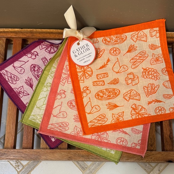 gather & glow Other - 🎁NIP Washable Cocktail Napkins (Set of 4)